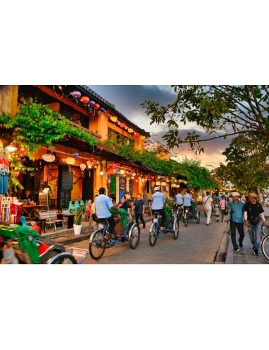 VIETNAM, DE LA BAIE D'HALONG AU MEKONG