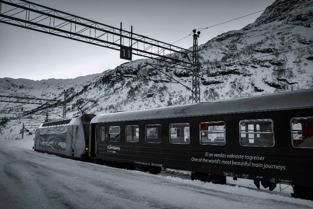 PANORAMAS D'HIVER EN TRAIN